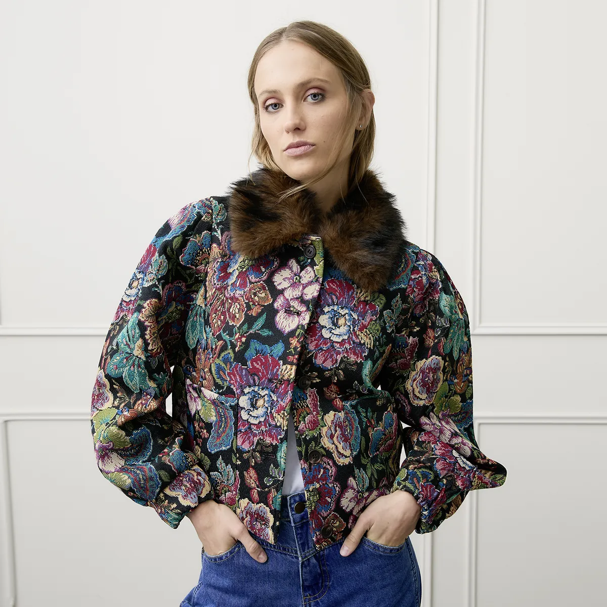 BASEMENT - Chaqueta Mujer Basement