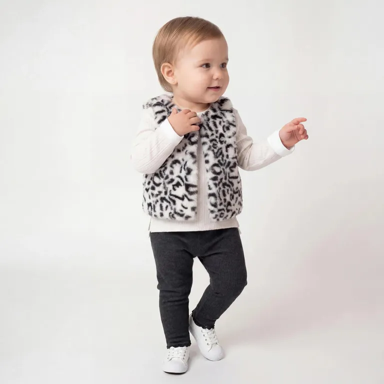 Conjunto Polera Más Pantalón Más Peludo Sin Mangas Bebé Niña