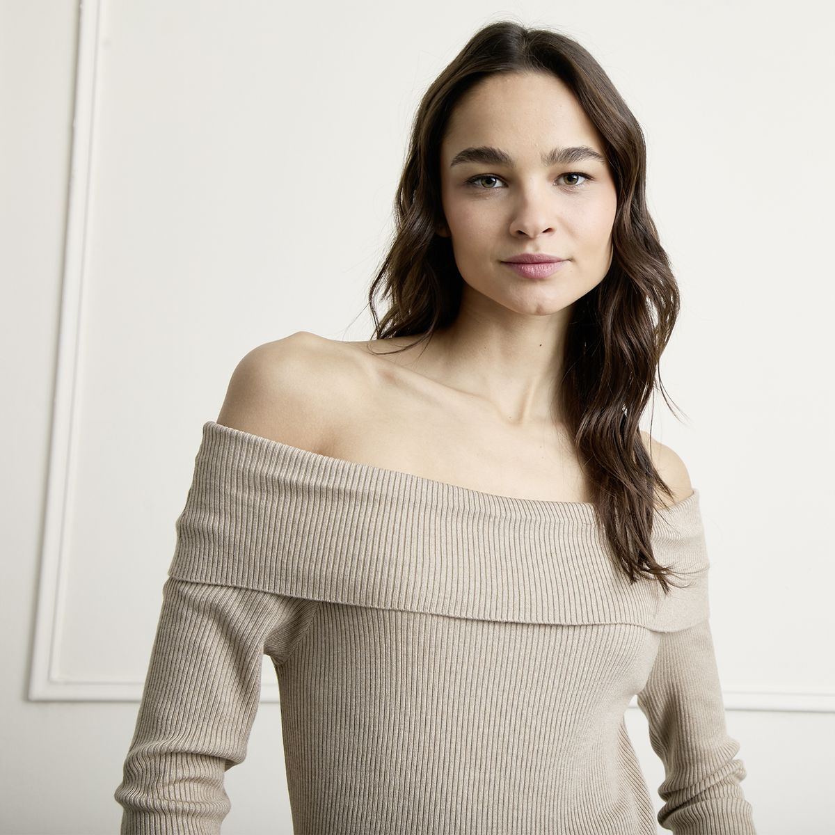 BASEMENT - Sweater Mujer Basement