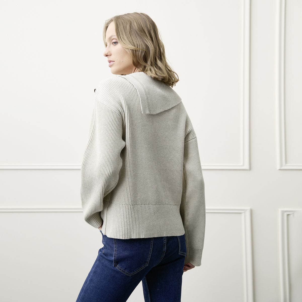 BASEMENT - Sweater Mujer Basement