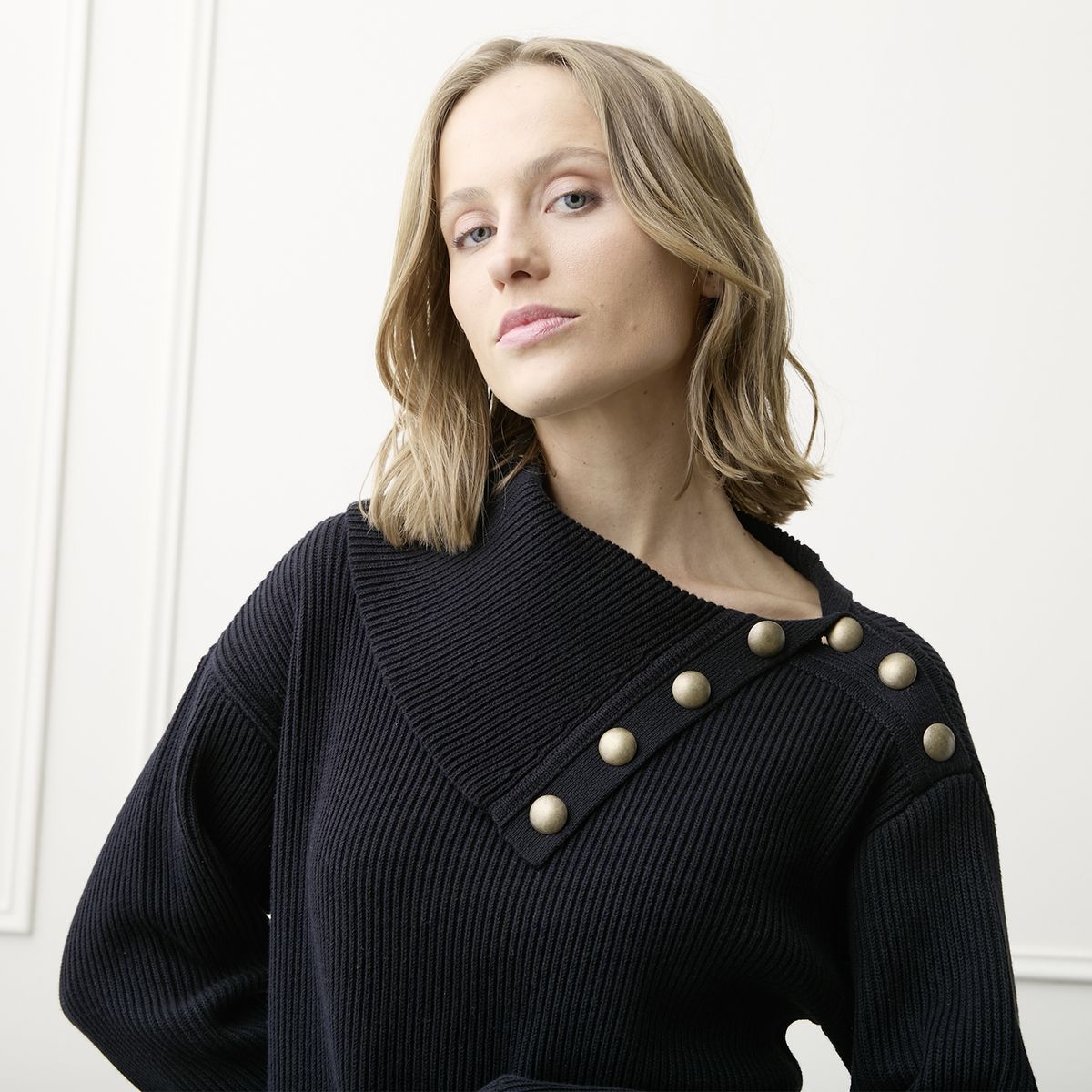 BASEMENT - Sweater Mujer Basement