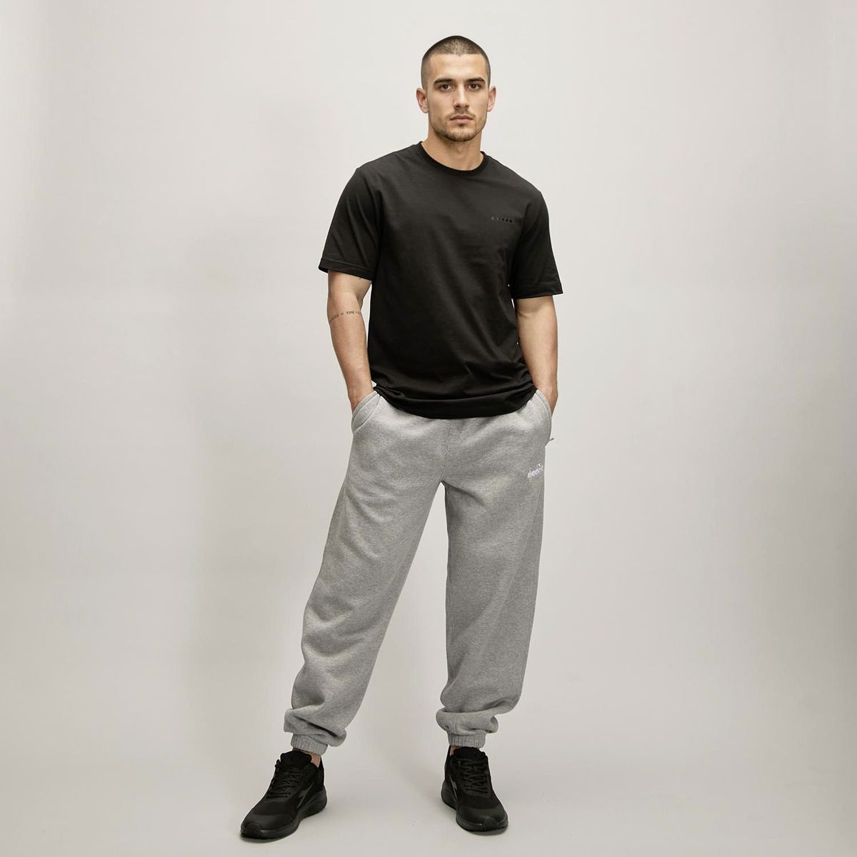 DIADORA - Pantalón Hombre Diadora