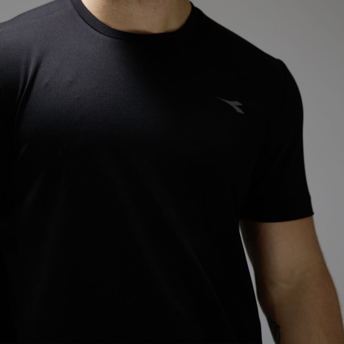DIADORA - Polera Hombre Diadora
