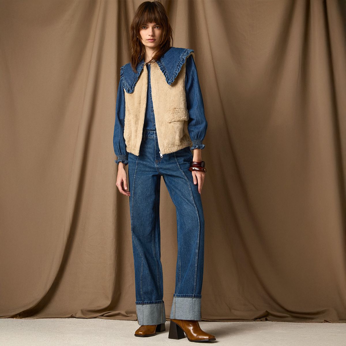 UNIVERSITY CLUB - Vest Peludo Mujer University Club