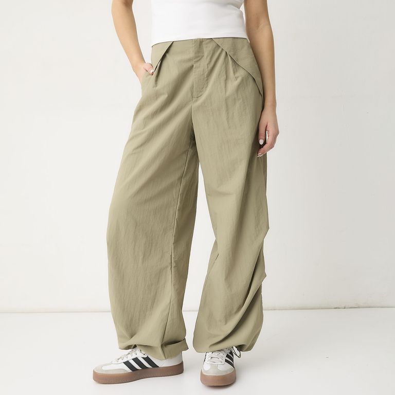 Pantalón Tiro Medio Mujer