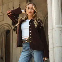 BASEMENT - Chaqueta Mujer x Paula Mekis