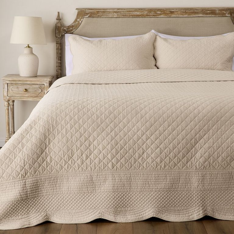 Cubrecama Javi Beige Super King