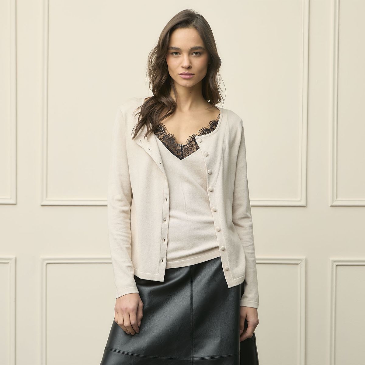 BASEMENT - Sweater Mujer Basement