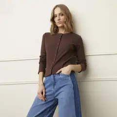 BASEMENT - Polera Manga Corta Mujer