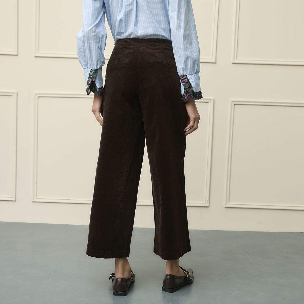 BASEMENT - Pantalón Regular Tiro Medio Mujer Basement