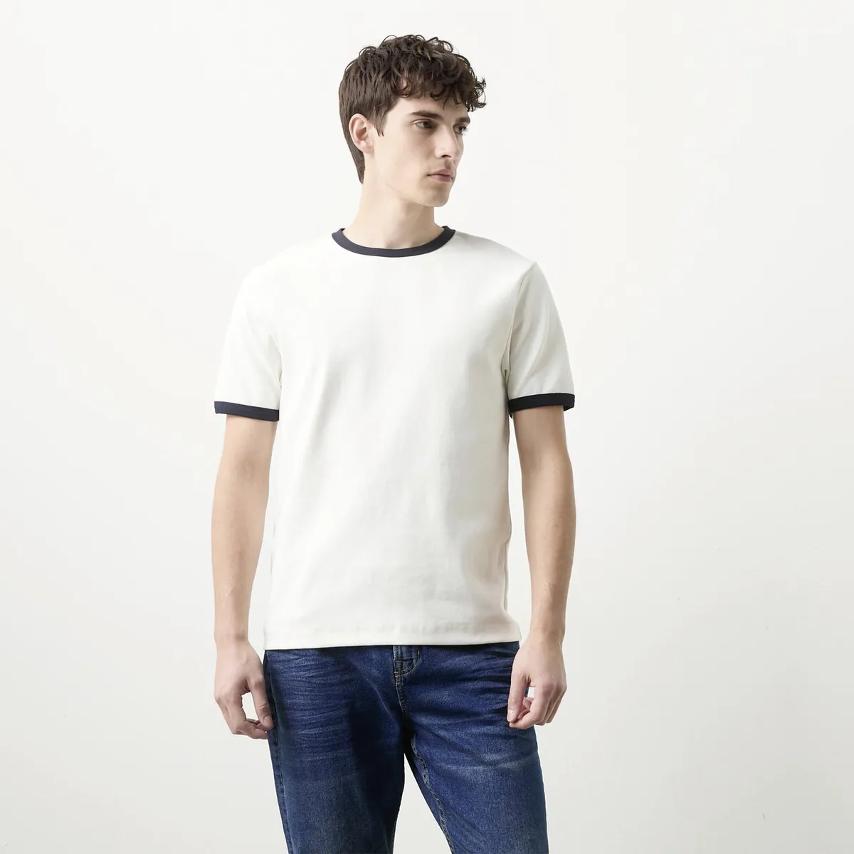BASEMENT - Polera Manga Corta Hombre Basement