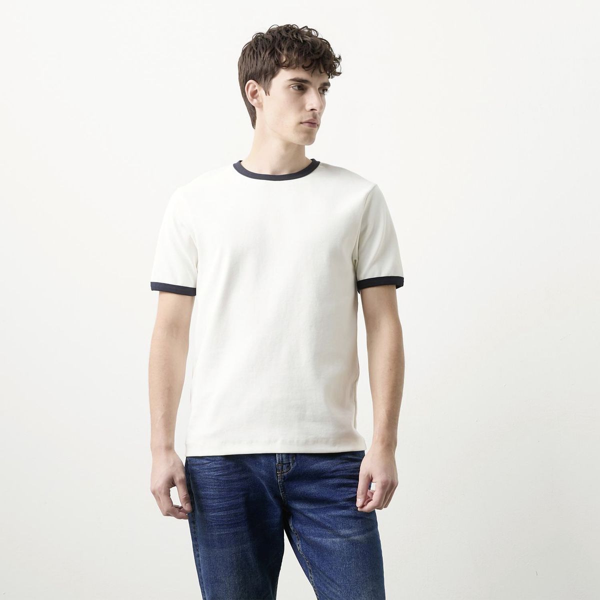 BASEMENT - Polera Manga Corta Hombre Basement