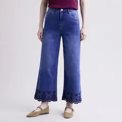 UNIVERSITY CLUB - Jeans Tiro Alto Wide Leg Bordado Mujer