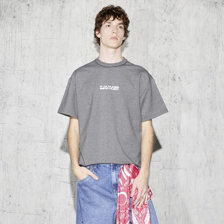 AMERICANINO Polera Manga Corta Hombre Lunática
