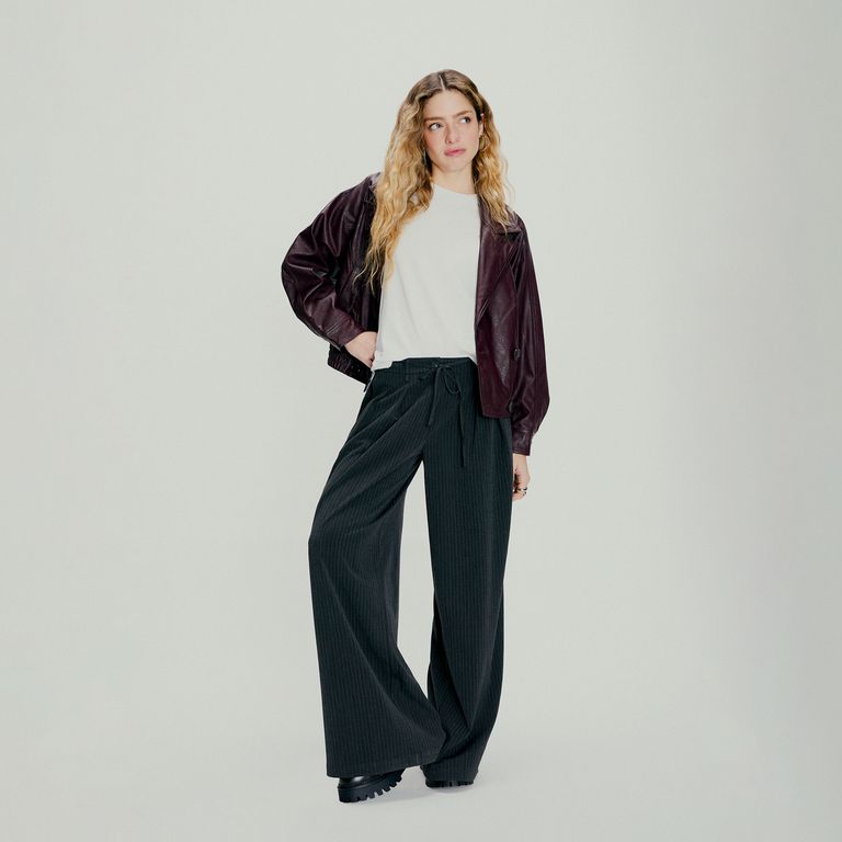 Pantalón Tiro Medio Mujer