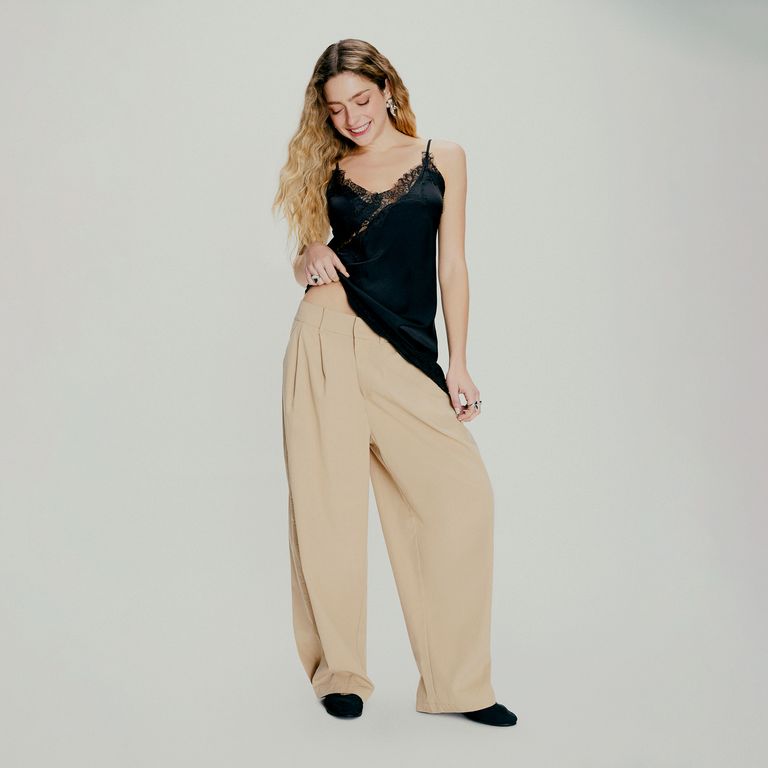 Pantalón Tiro Medio Mujer