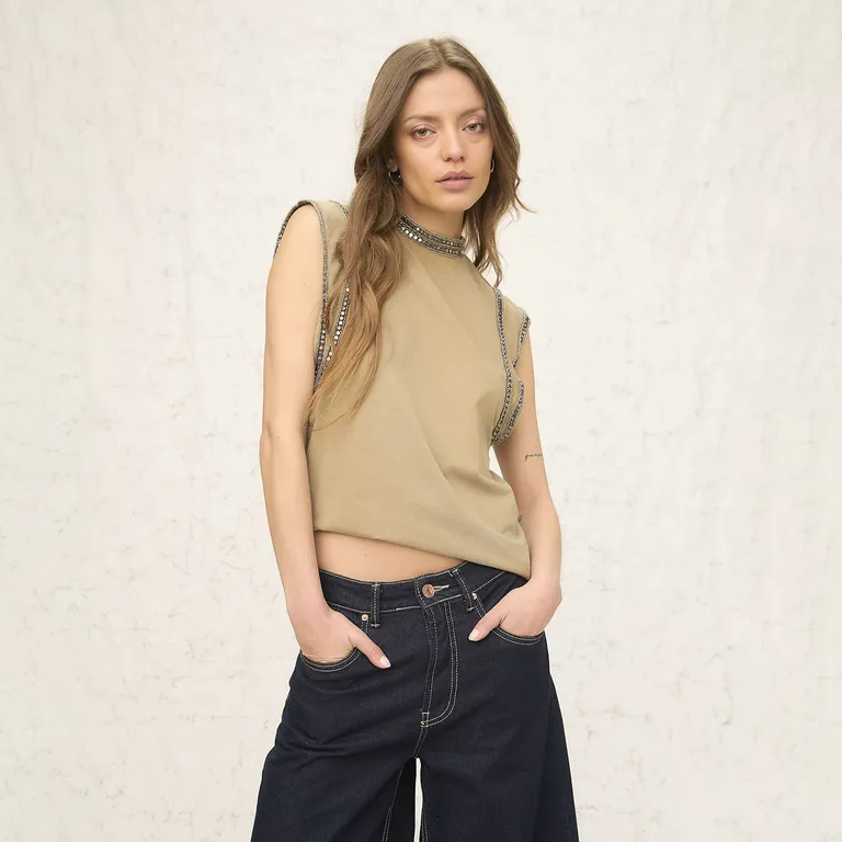 Polera Sin Mangas Embelish Mujer
