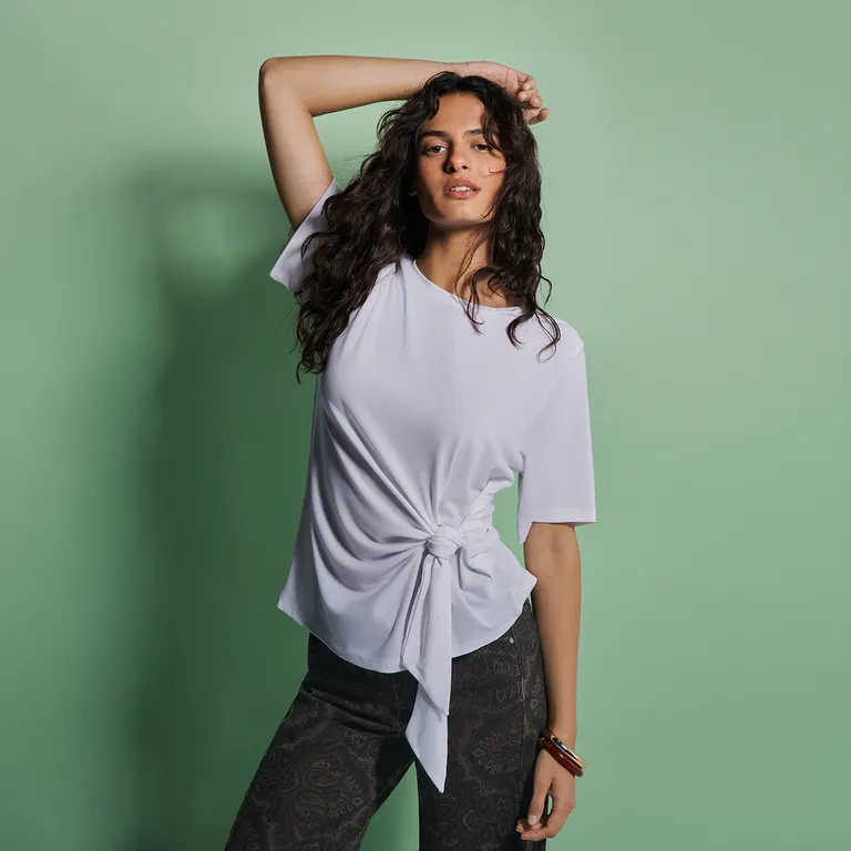 Polera Básica Nudo Mujer