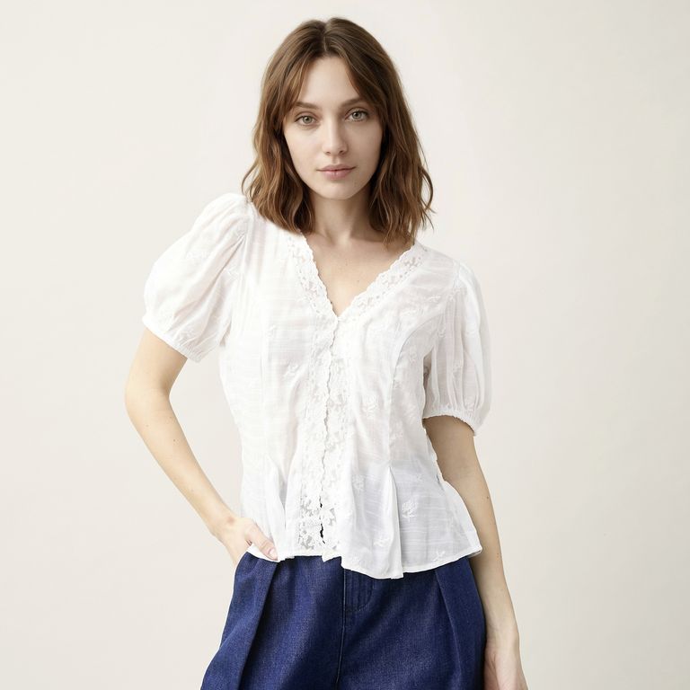 Blusa con Encaje y Bordado Mujer