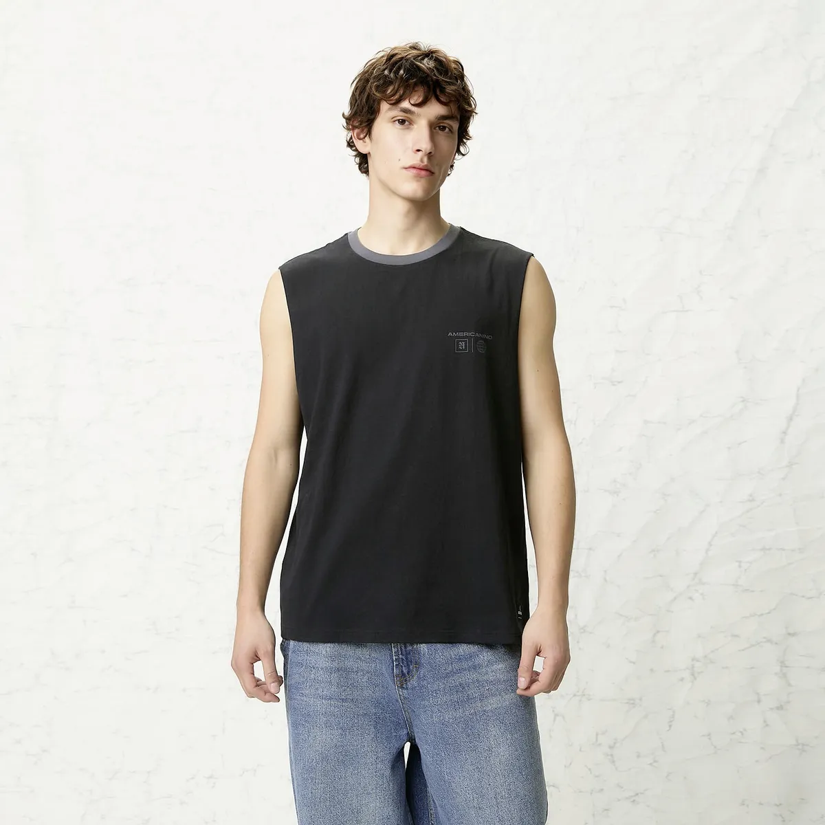 AMERICANINO - Polera Sin Manga Hombre Americanino