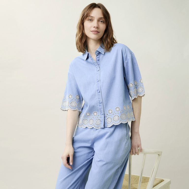 Blusa Bordada Manga Corta Mujer