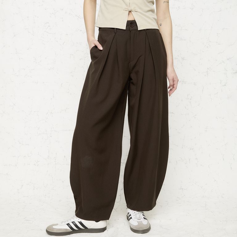 Pantalón Baggy Tiro Medio Mujer