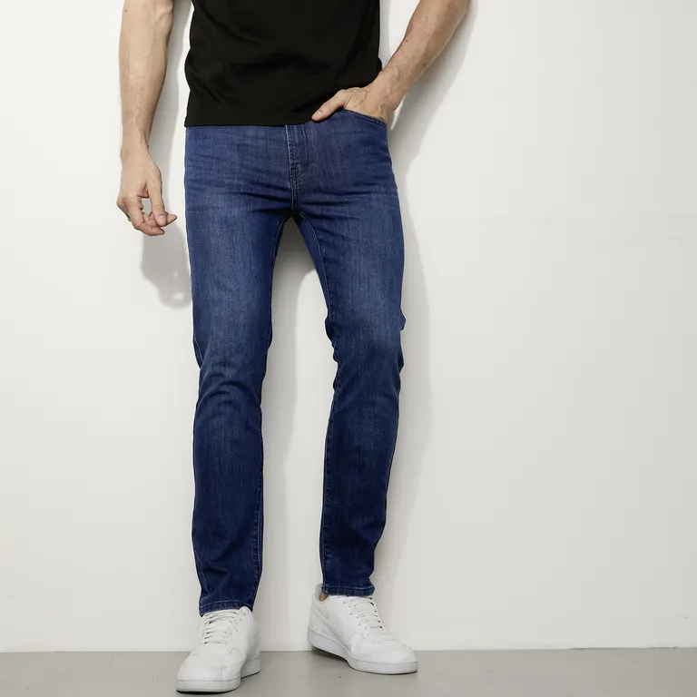 Jeans Slim Hombre