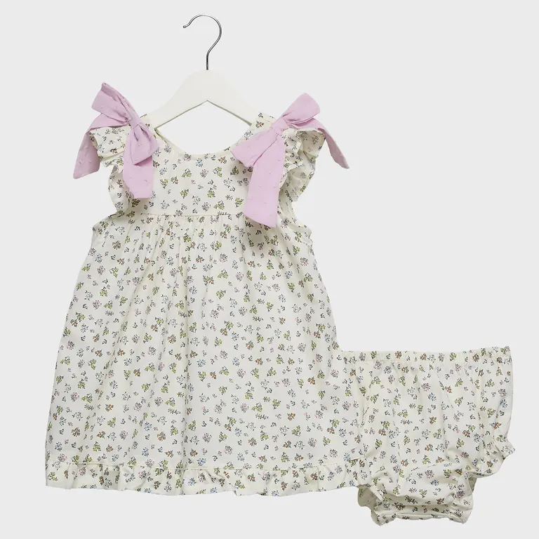 Conjunto Vestido Más Calzón Bebé Niña