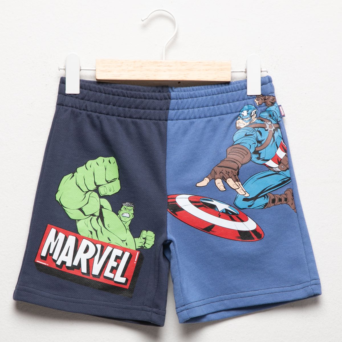 AVENGERS - Short De Buzo Niño Avengers