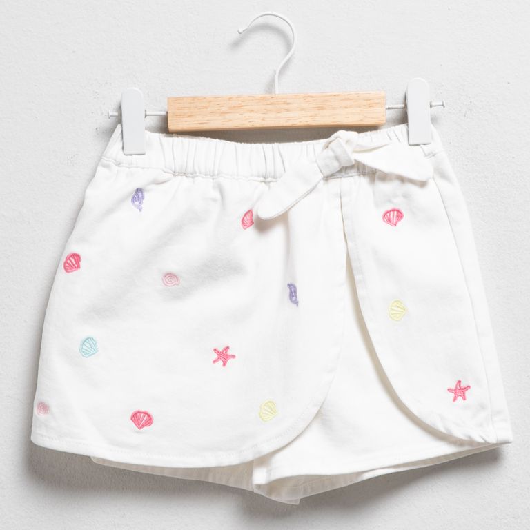 Short Bordado Niña