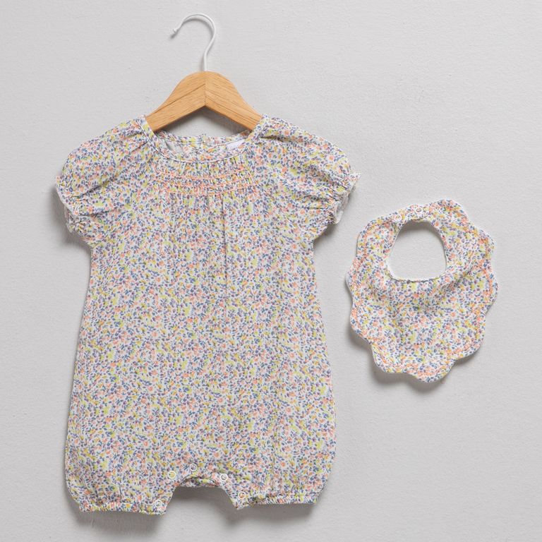 Conjunto Enterito Más Babero Bebé Niña