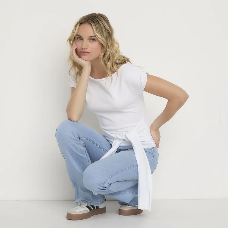 Polera Básica Nudo Mujer