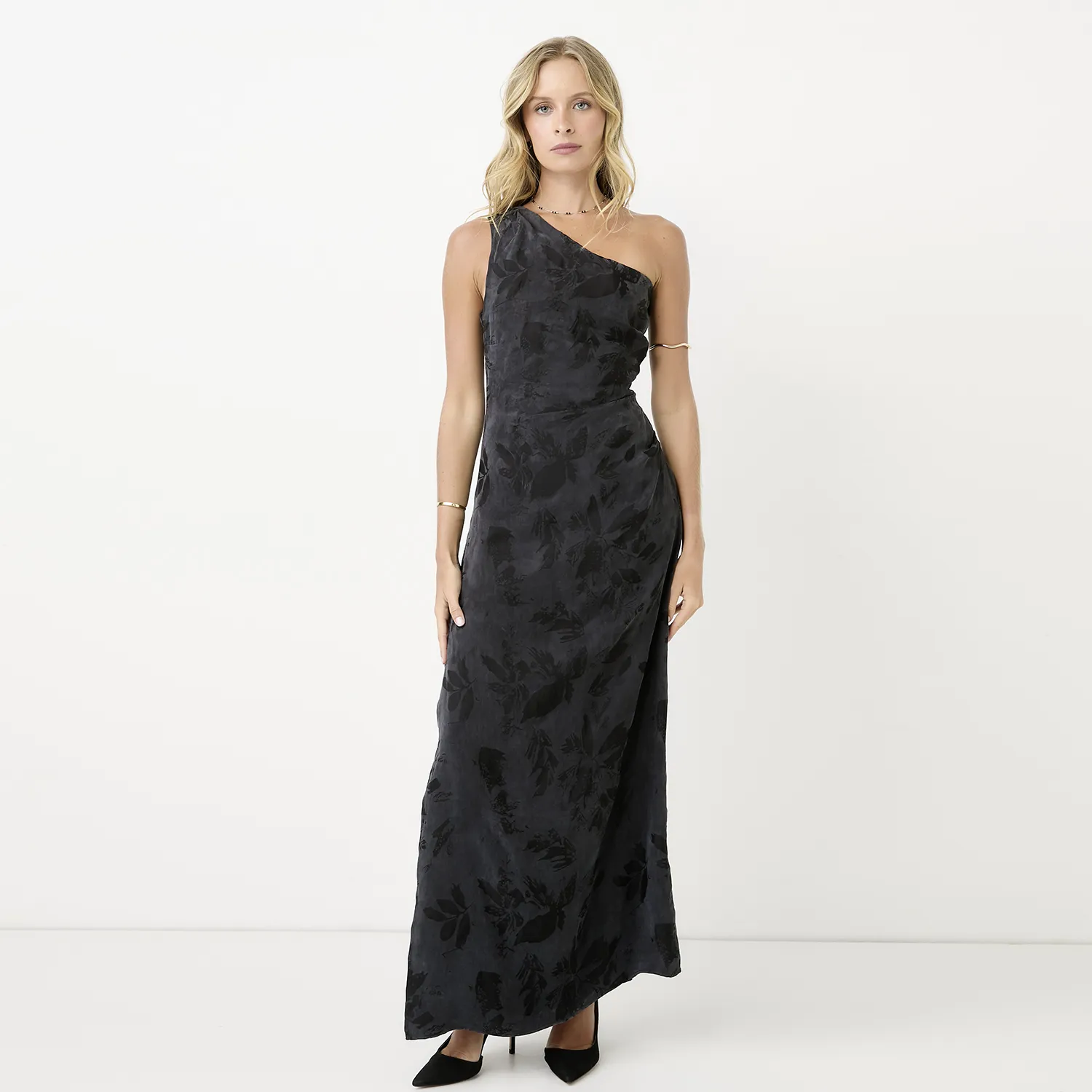 PAULA MEKIS X BASEMENT - Vestido $74.990