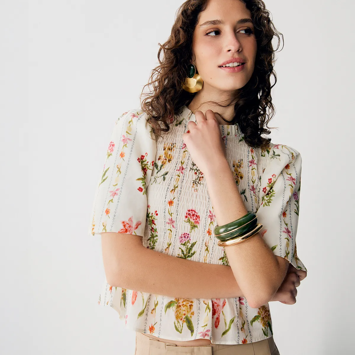 BASEMENT - Blusa Panal Estampado Flores Mujer Basement