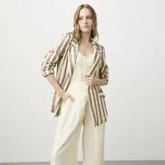 BASEMENT - Blazer Liso Mujer Fran Larraín x