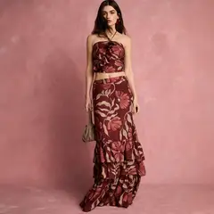BASEMENT - Falda Estampada Vuelos Mujer Fran Larraín x
