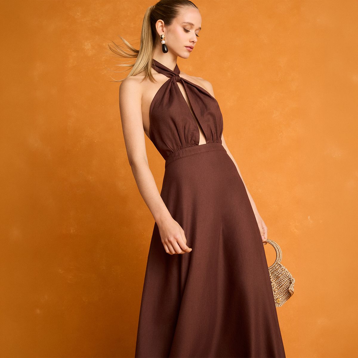 BASEMENT - Vestido Escote Halter Mujer Fran Larraín x Basement