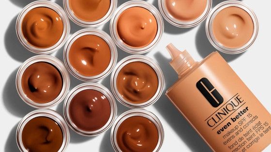 Even Better Glow¿ Light Reflecting Makeup SPF 15