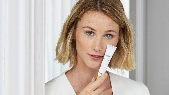 Reduce bolsas y ojeras 