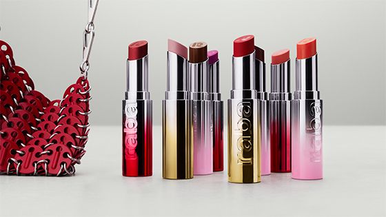 FAMOUS LIPCOLOR
