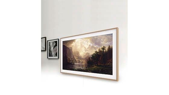The Frame Smart 4K TV 2020 + Marco