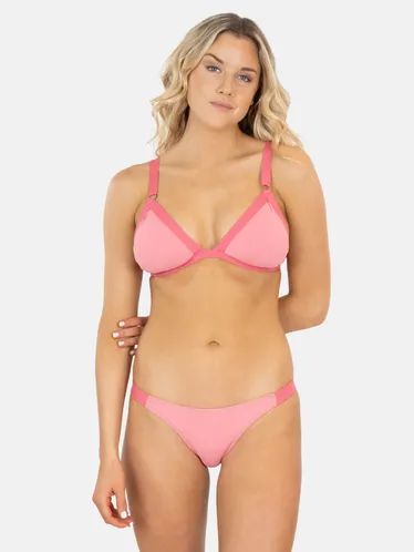 Trajes de baño y bikinis