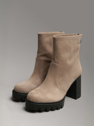 Botas