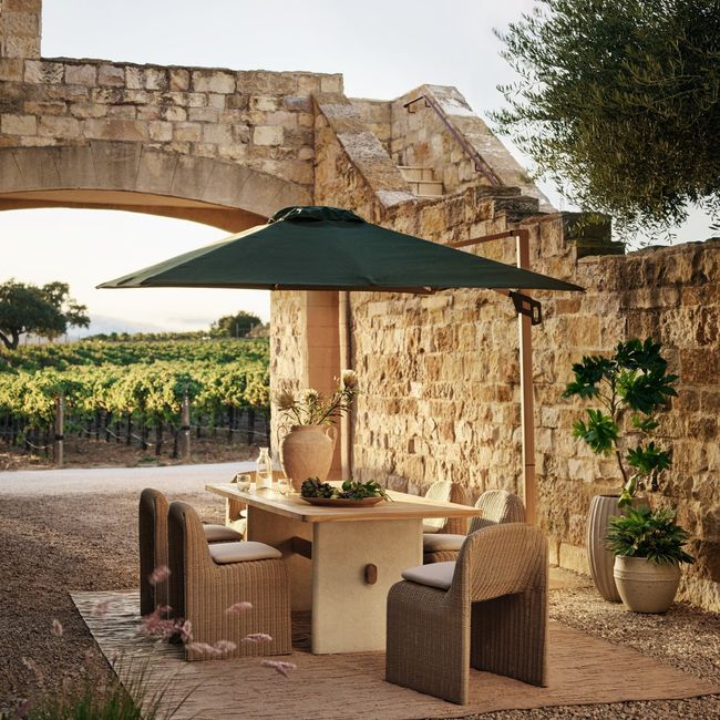 CRATE & BARREL - Mesa Comedor Ipanema Exterior