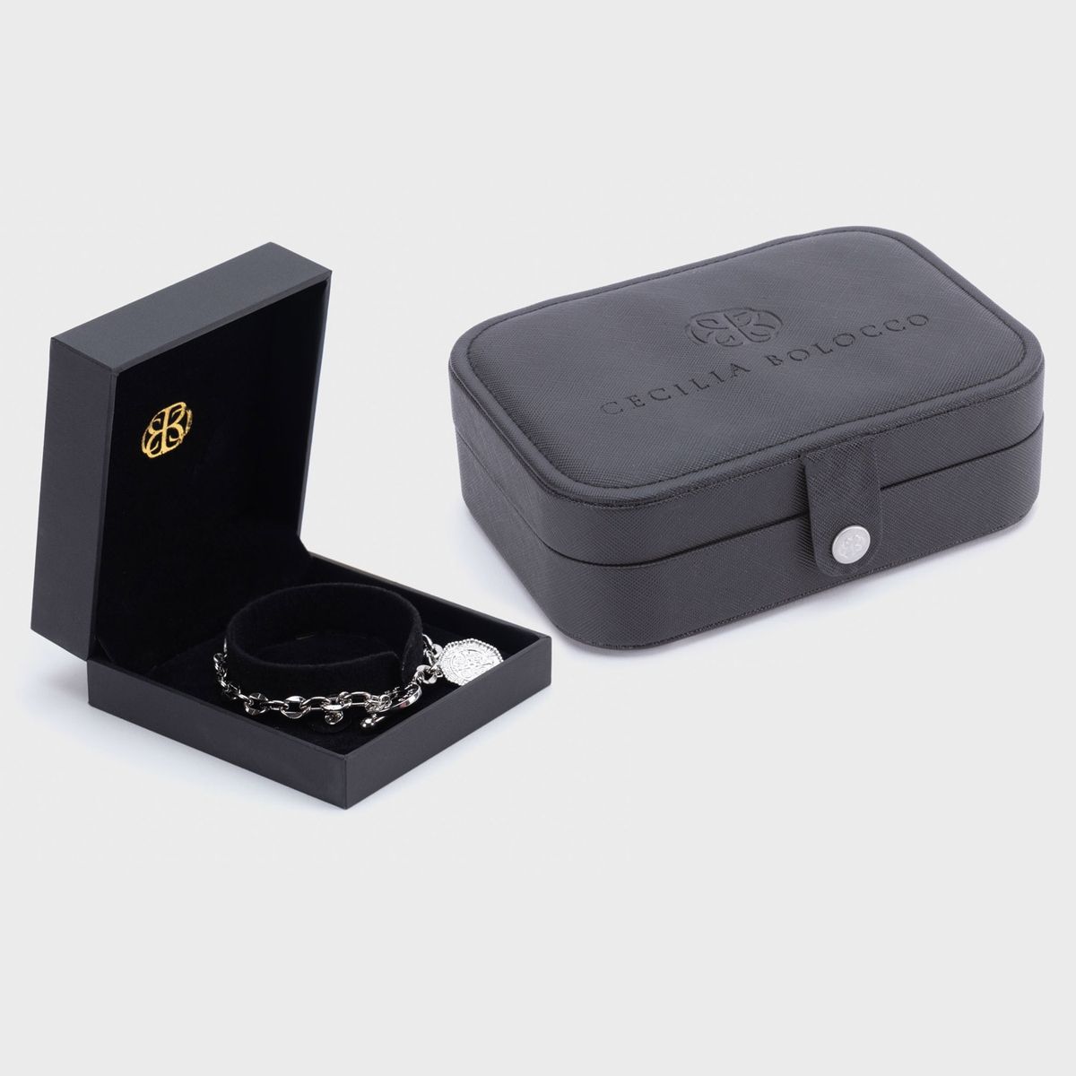 CECILIA BOLOCCO - Cecilia Bolocco Set Joyero + Pulsera Plateada