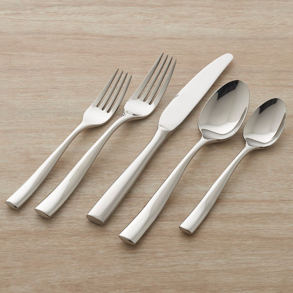 CRATE & BARREL - Juego de Cuchilleria 20 Piezas Couture