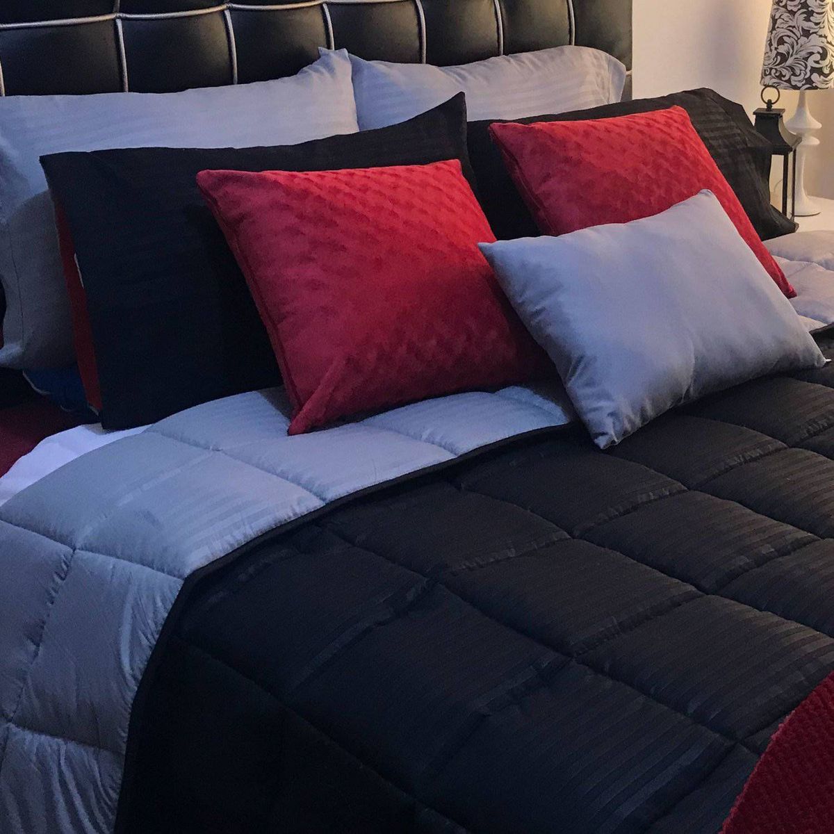 KARYTEX - Plumon Acolchado Queen Negro - Gris Polialgodón - Karytex