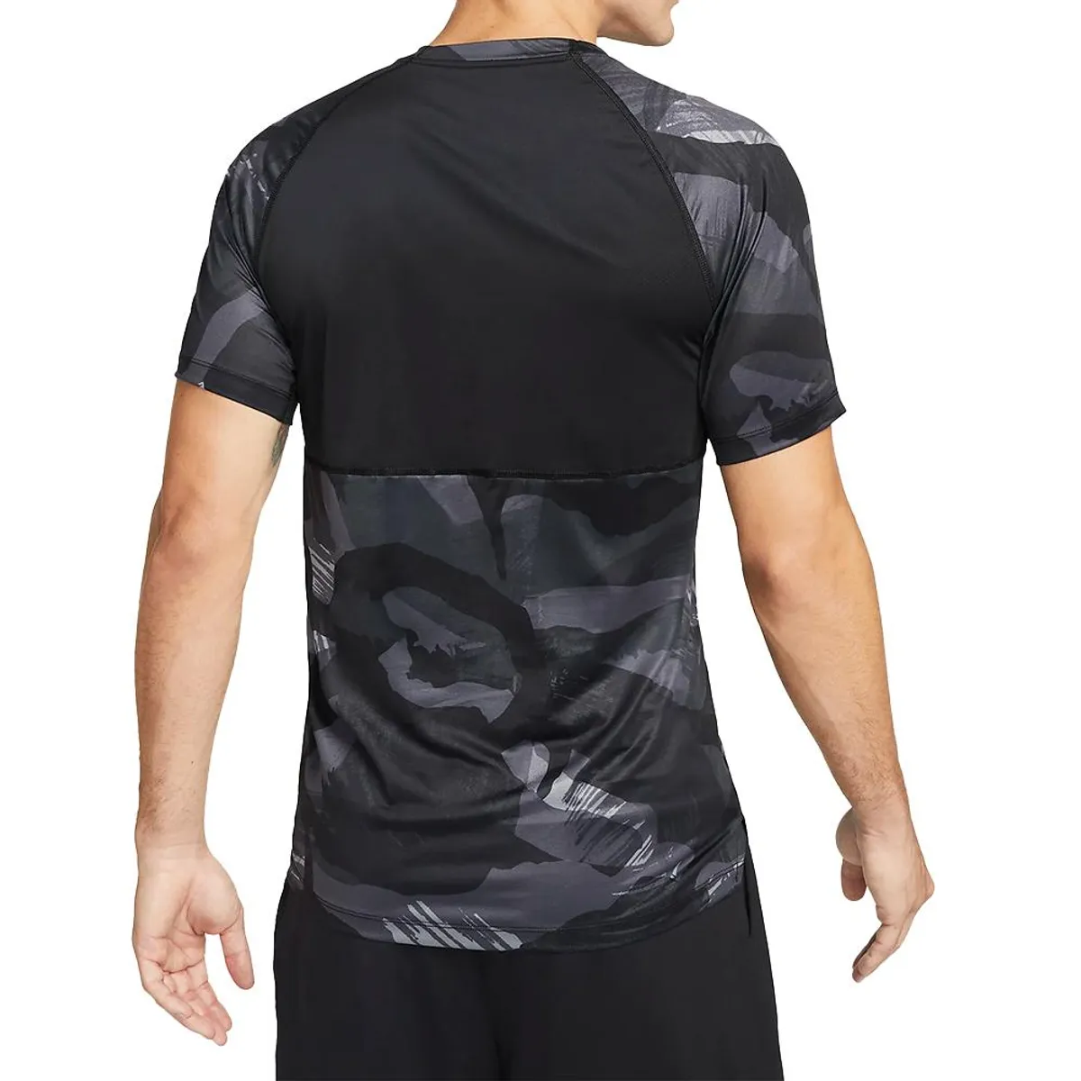 NIKE - Camiseta Nike Pro Dri-Fit Camuflaje-Negro