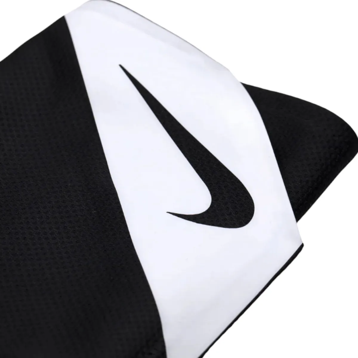 NIKE - Toalla Nike Cooling Towel Small-Negro