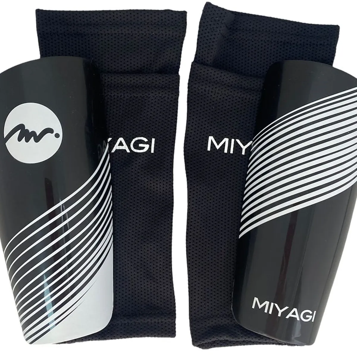 MIYAGI - Canillera Futbol Miyagi MSP004 Negro